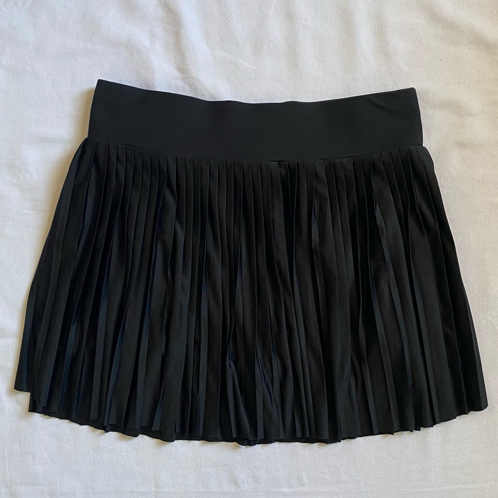 EUC Cobble Lane Black Pleated Athletic tennis Skort/Skirt size Medium